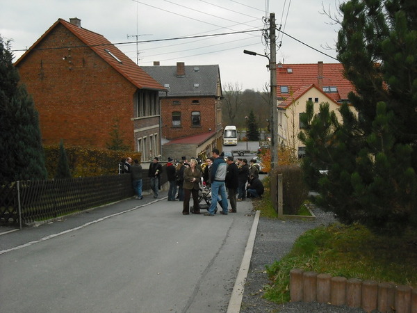 85 (1)